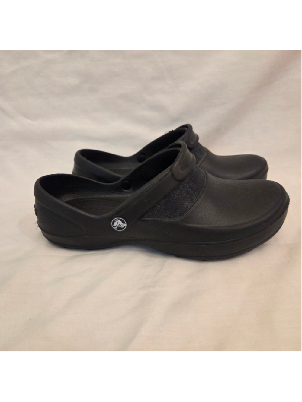 Crocs Women's Mercy Work Clogs w/ a closed-toe design size 8